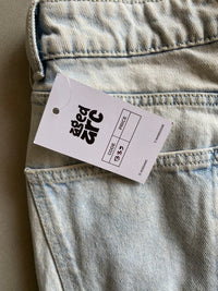 B35 BAGGY DISTRESSED DENIM -S