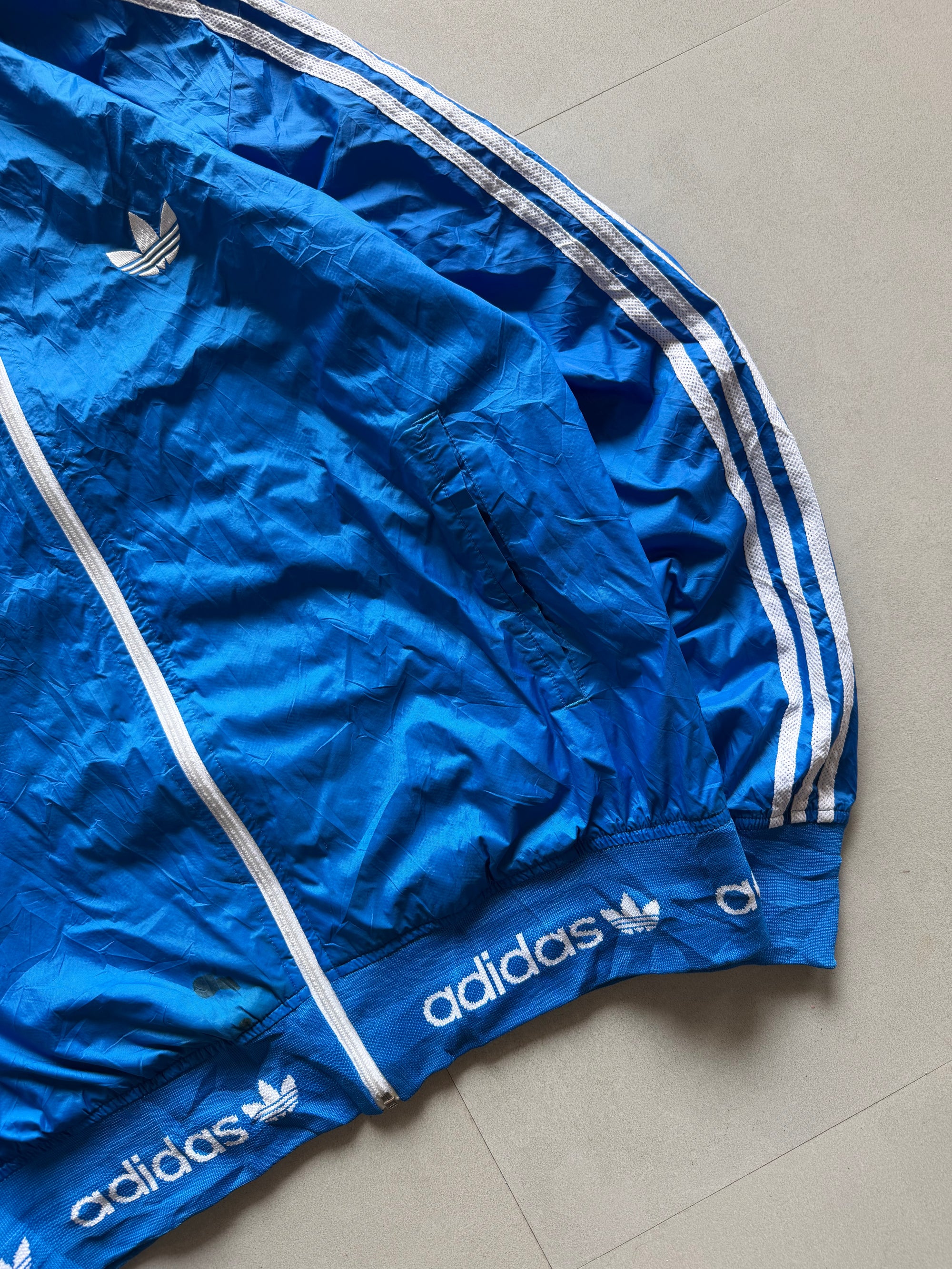 ADIDAS REVERSIBLE STRIPED JACKET - L