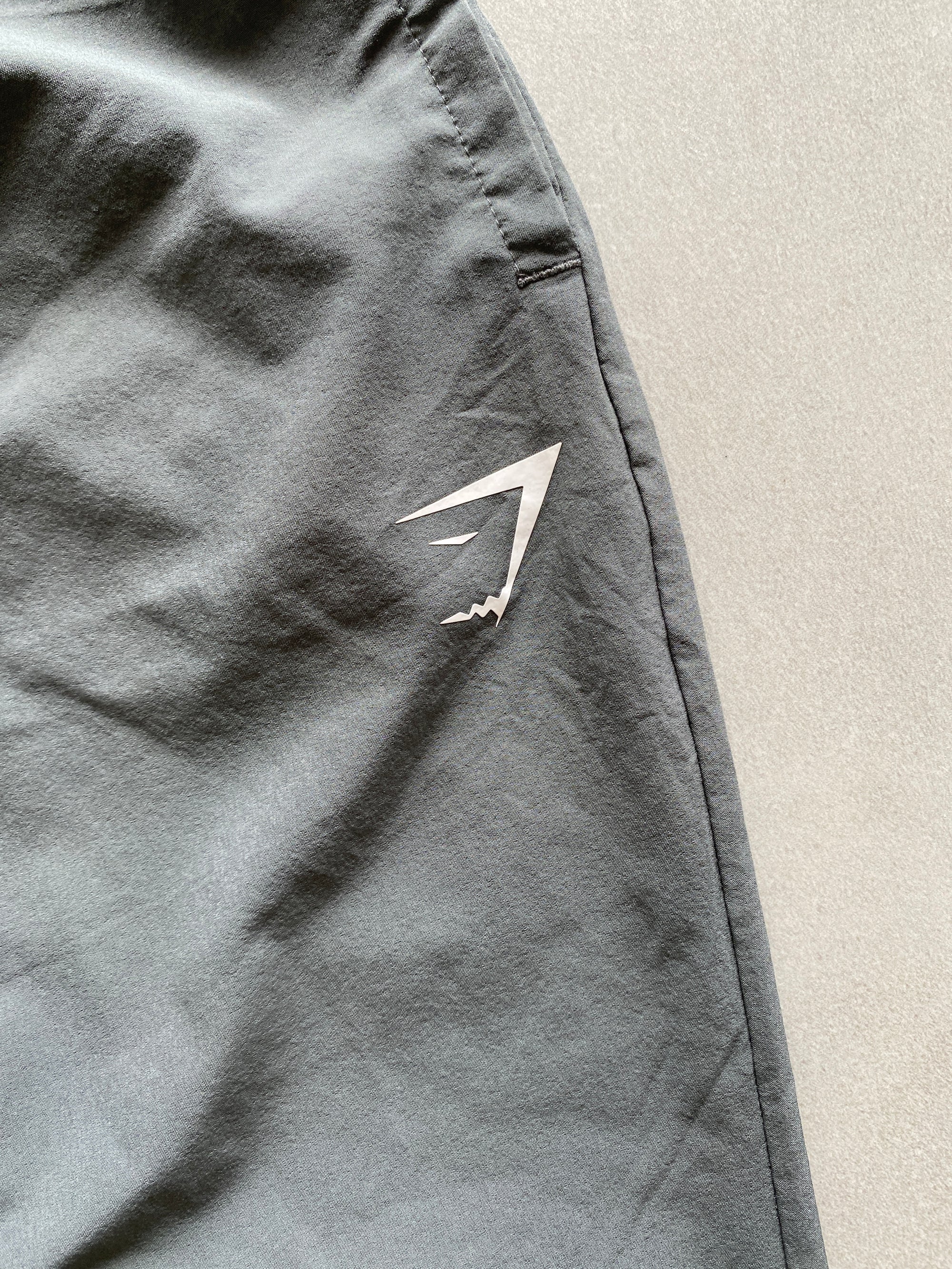 GYM SHARK TRACK PANT - XL