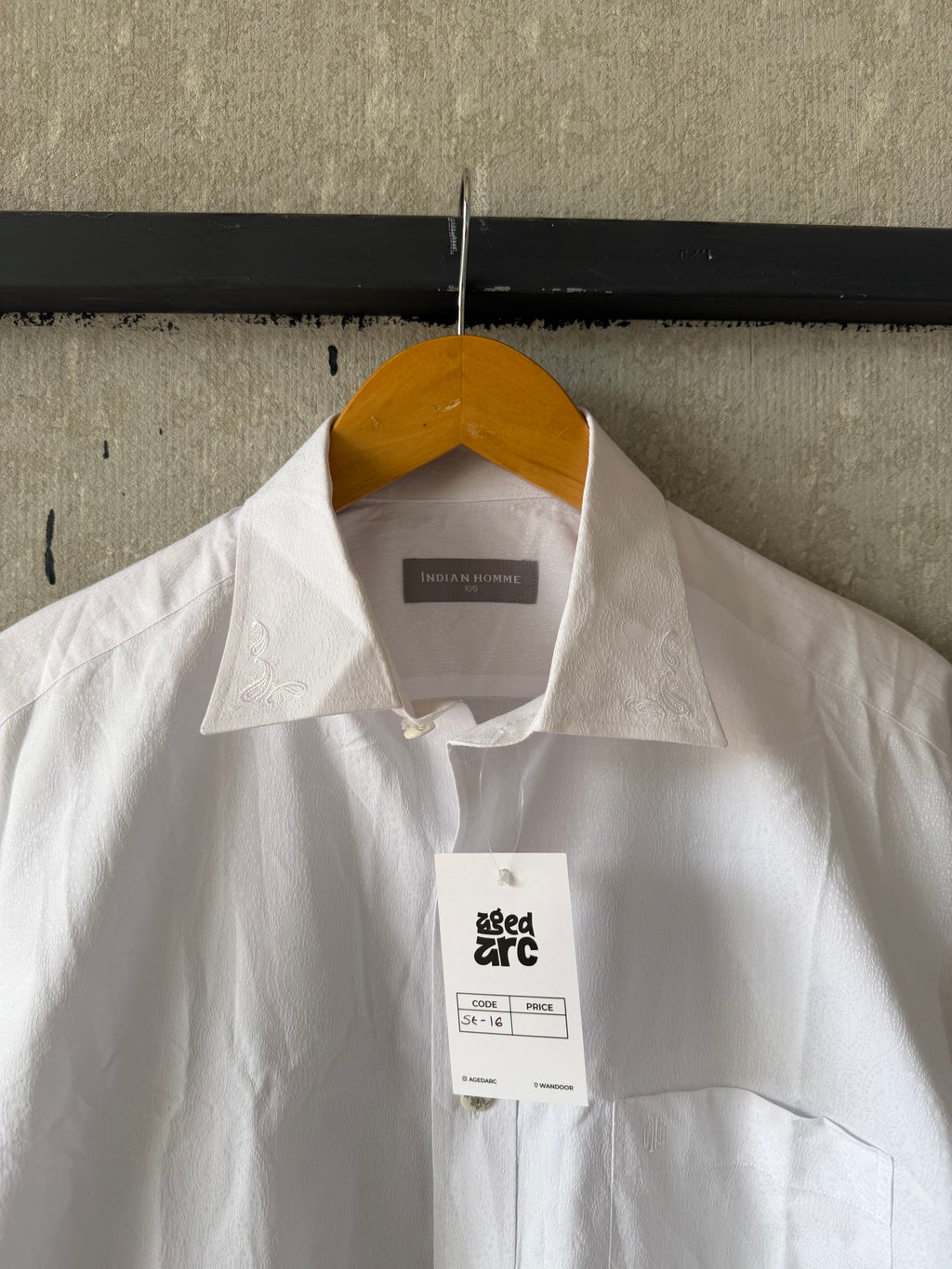INDIA HOMME SHIRT - L