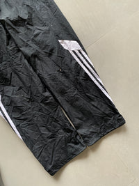 ADIDAS STRIPED BAGGY TRACK PANT - S