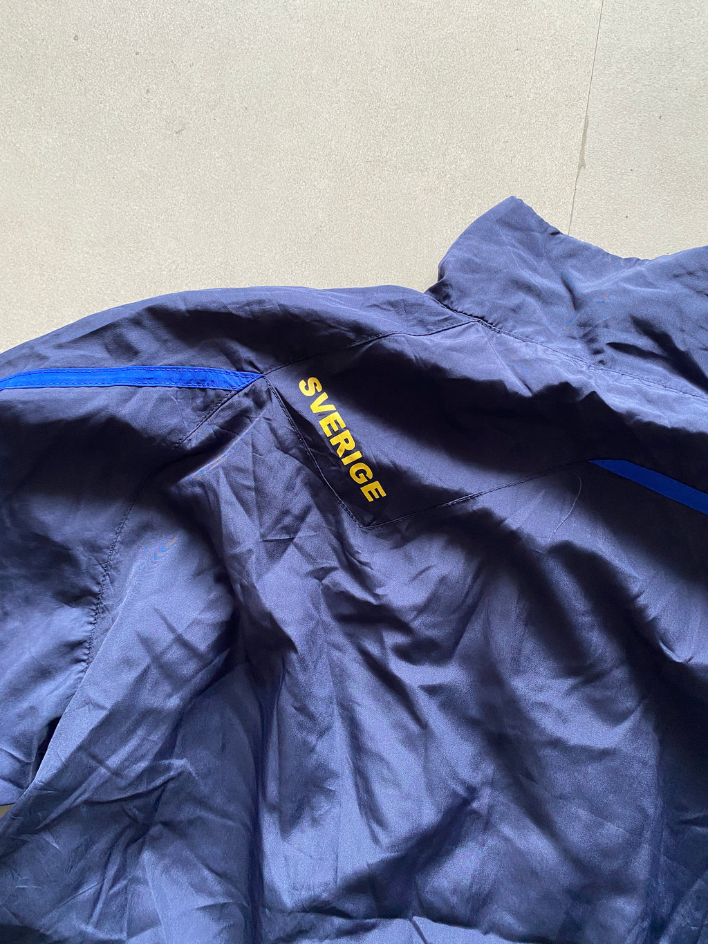 VINTAGE UMBRO SWEDEN JACKET - XL