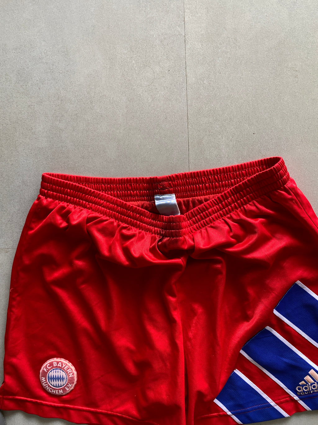 1992 ADIDAS BAYERN SHORTS -  M