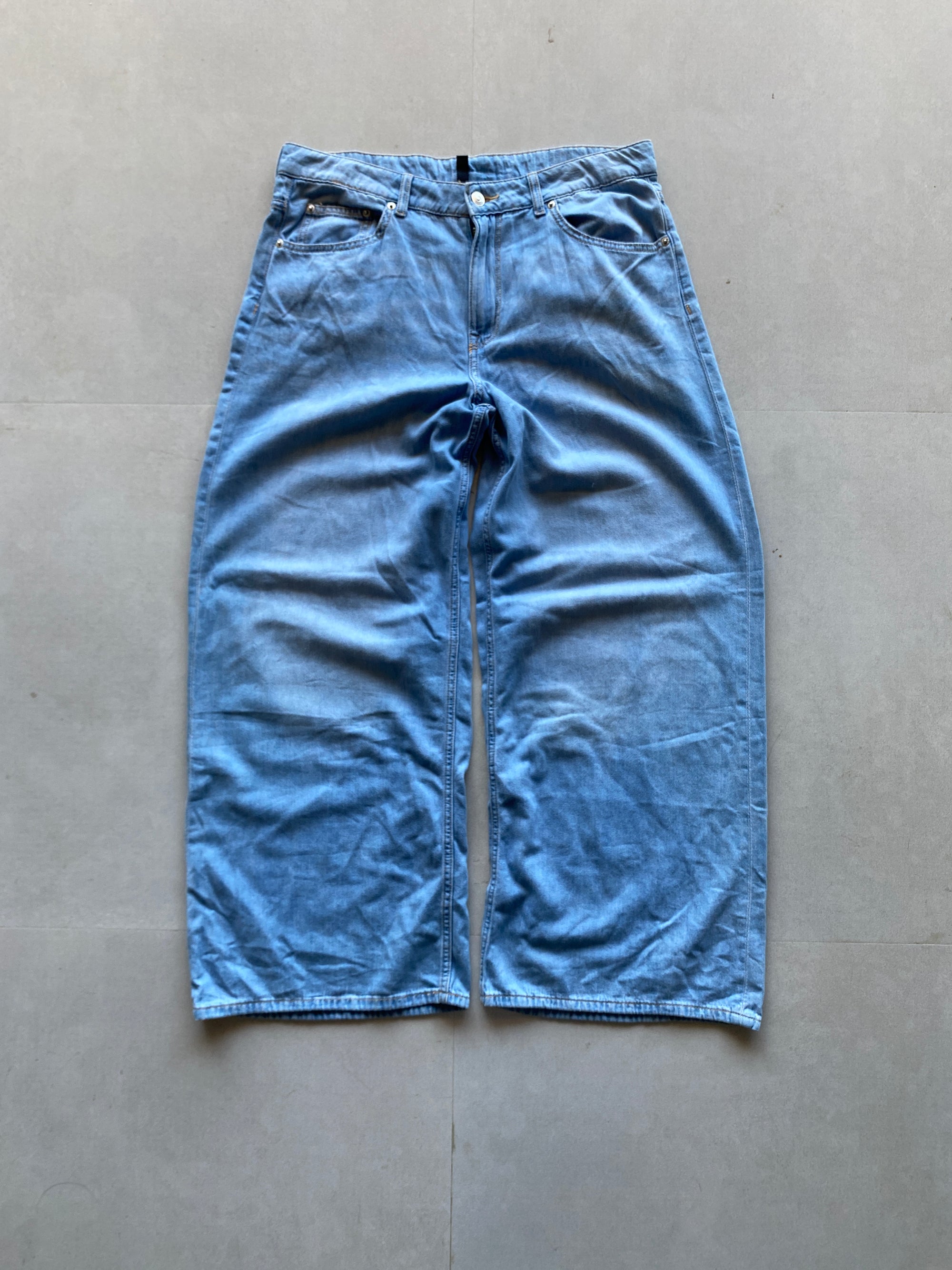 H&M WIDE LEG DENIM -