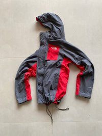 THE NORTH FACE HOODED HYVENT JACKET - M