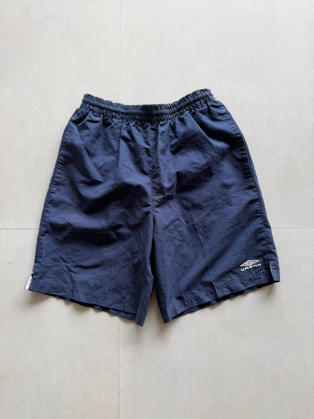 UMBRO BASIC SHORTS - S