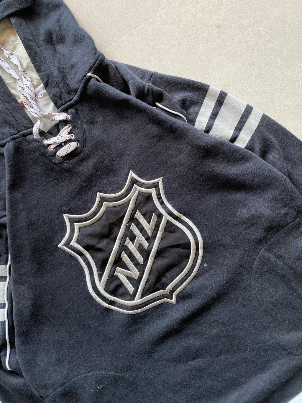VINTAGE REEBOK NHL HODIE - M