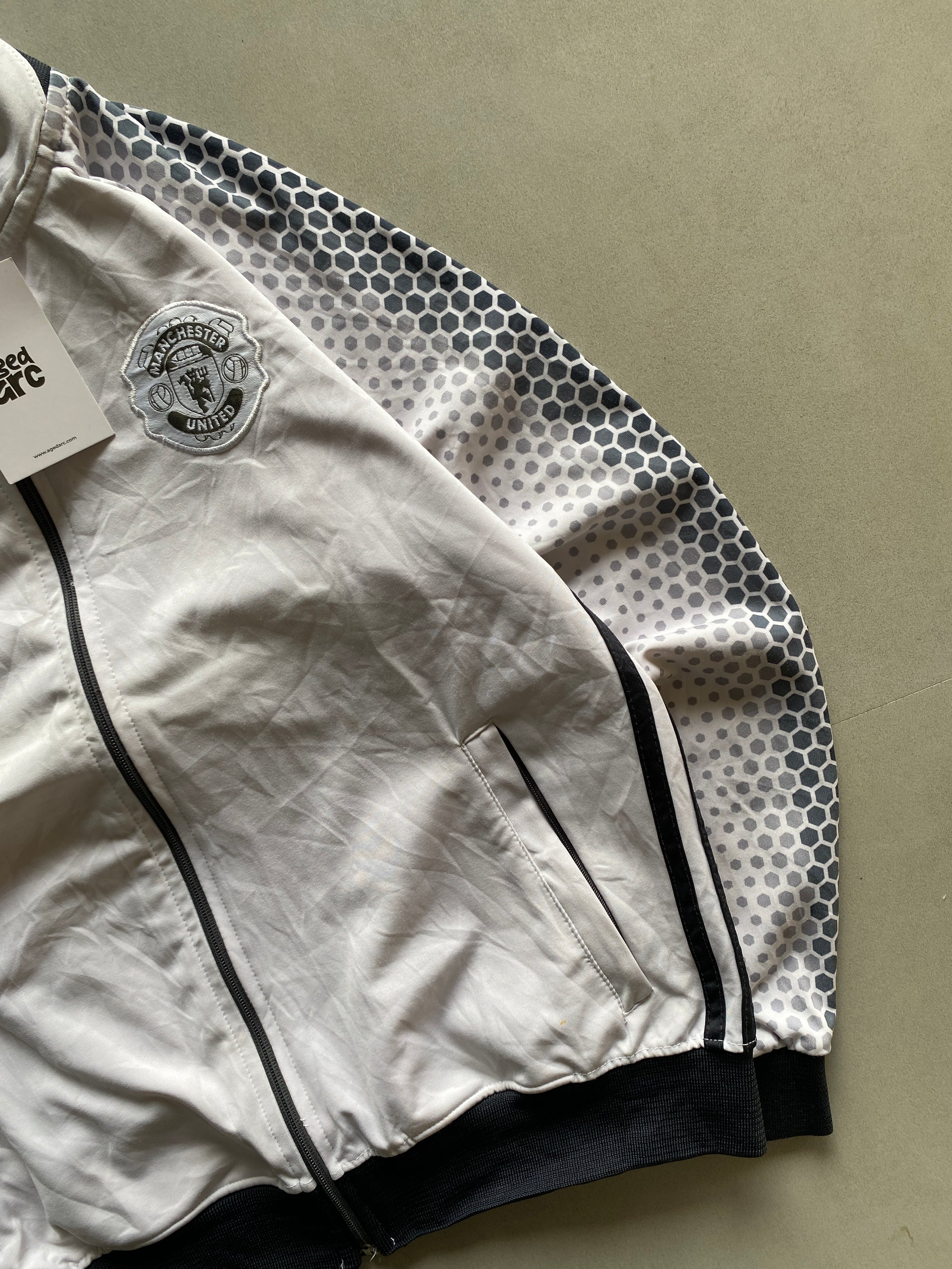 ADIDAS MANCHESTER UNITED JACKET - XS