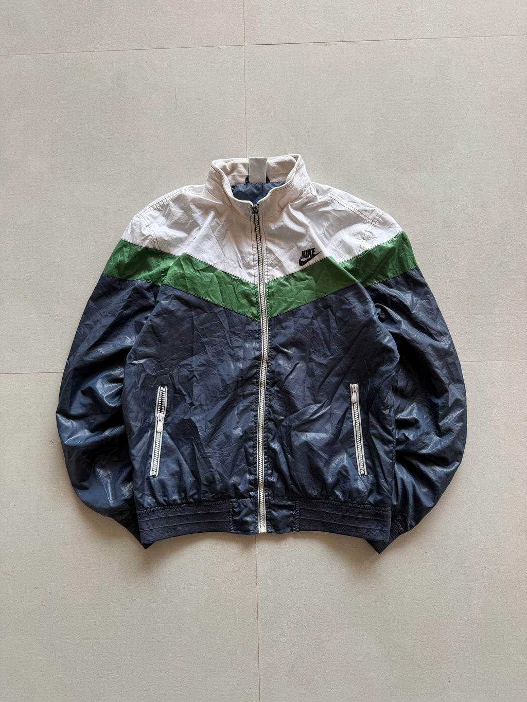 VINTAGE NIKE JACKET - S