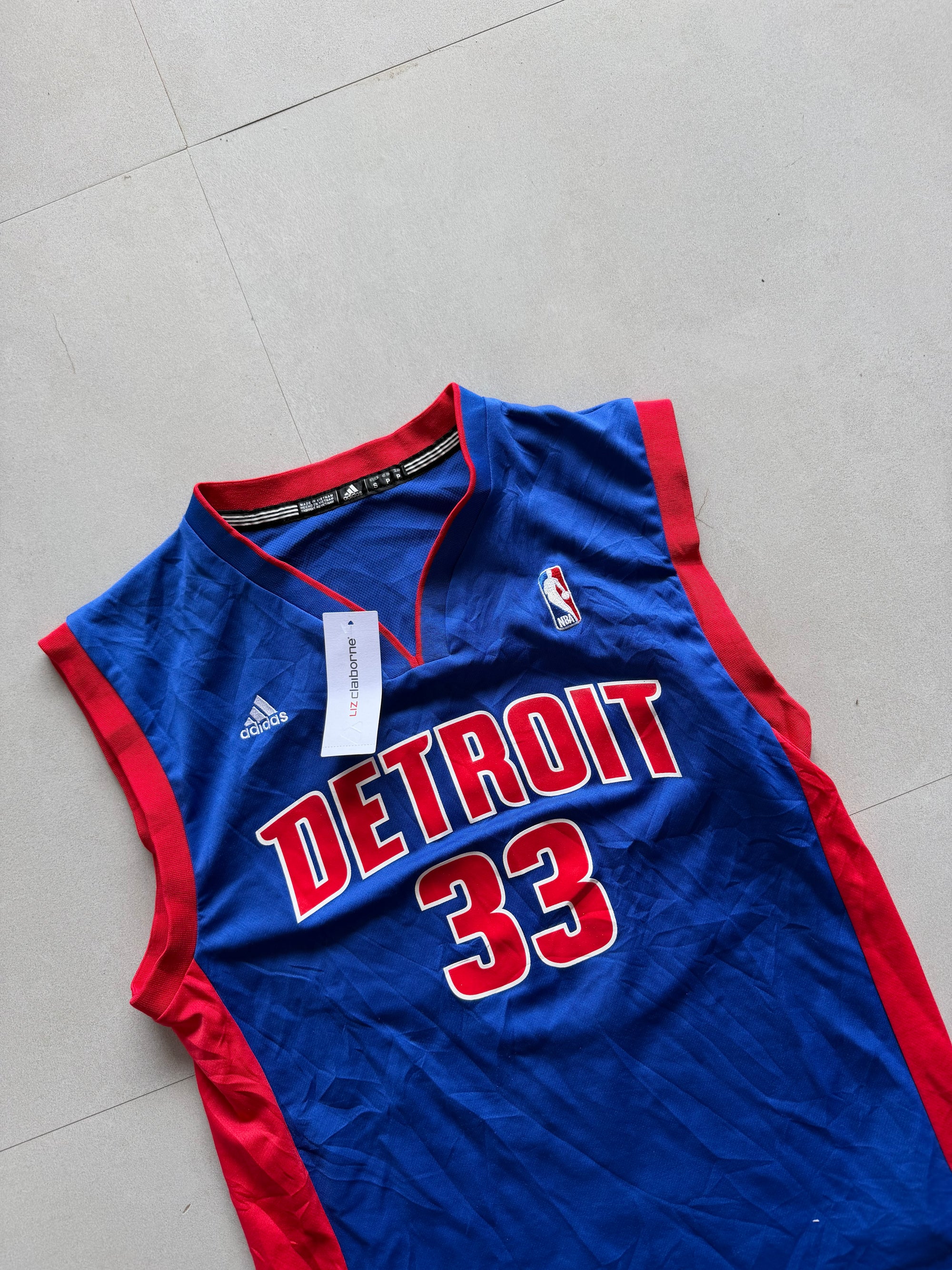 2006 ADIDAS DETROIT PISTONS NBA JERSEY -  M