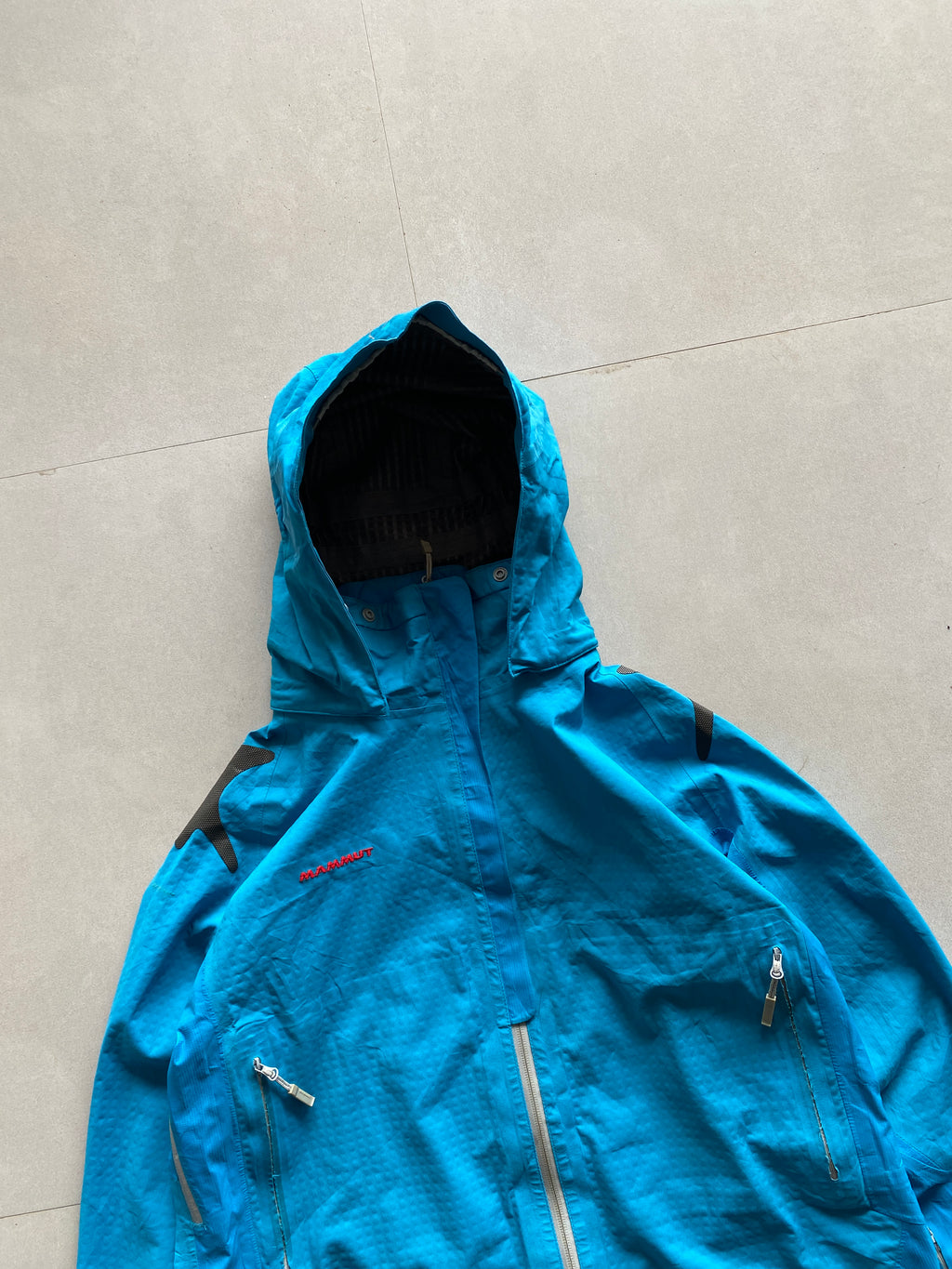 MAMMUT GORTEX JACKET - L