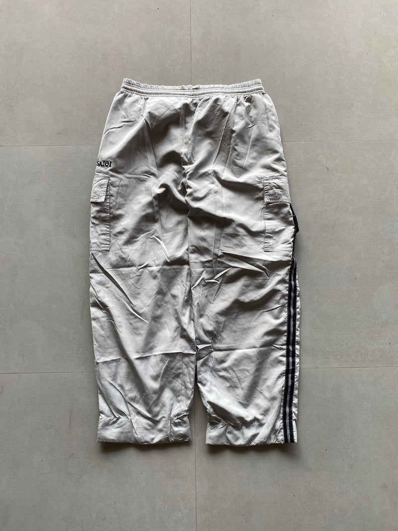 BAGGY CARGO TRACK PANT