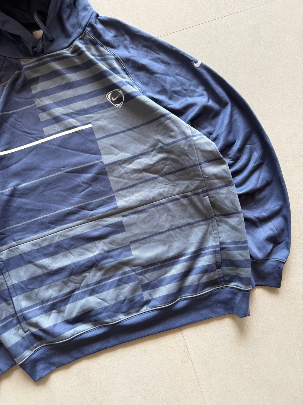 NIKE DRI FIT HOODIE - XL