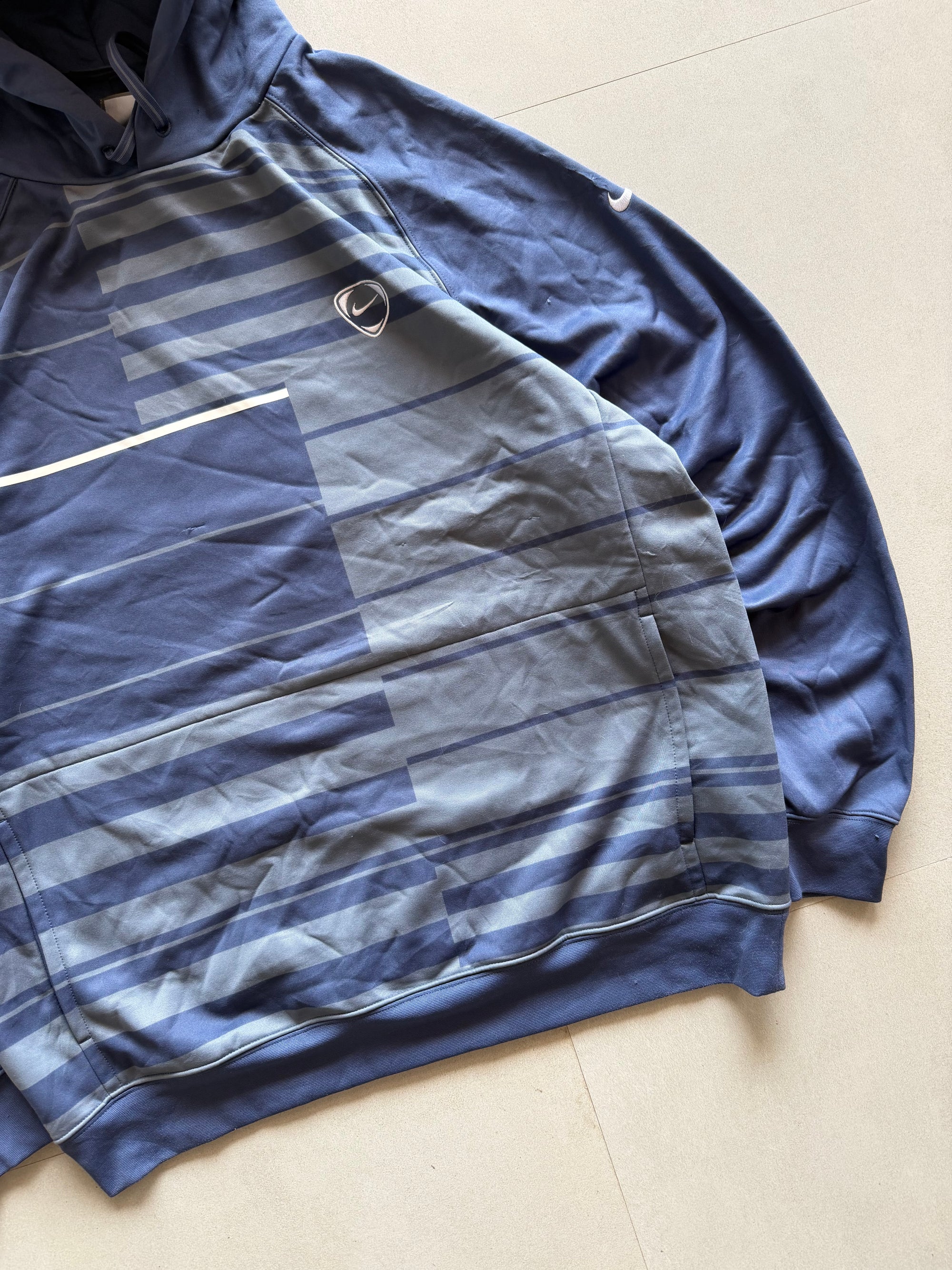 NIKE DRI FIT HOODIE - XL