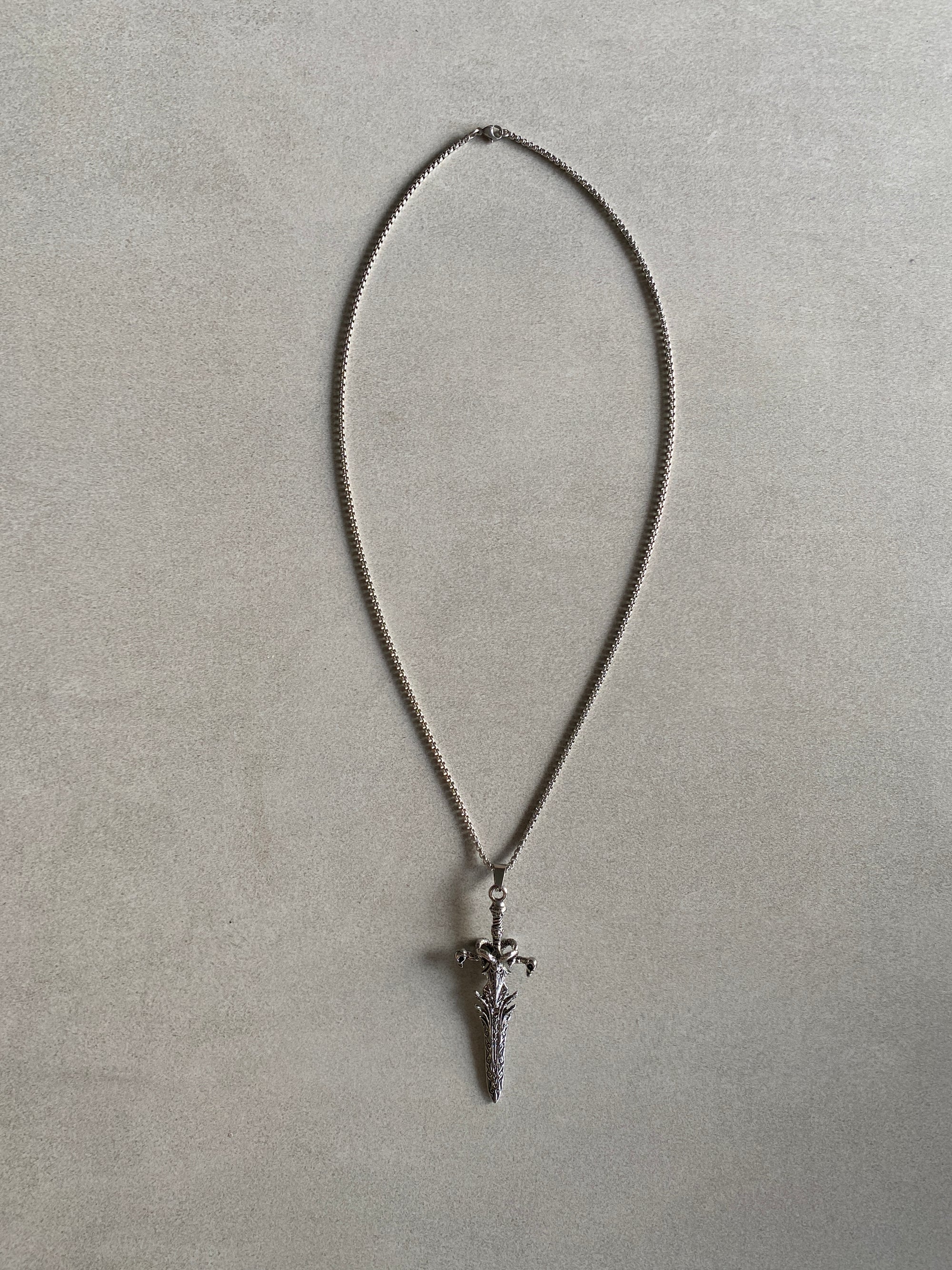 DRAGON SWORD PENDANT CHAIN