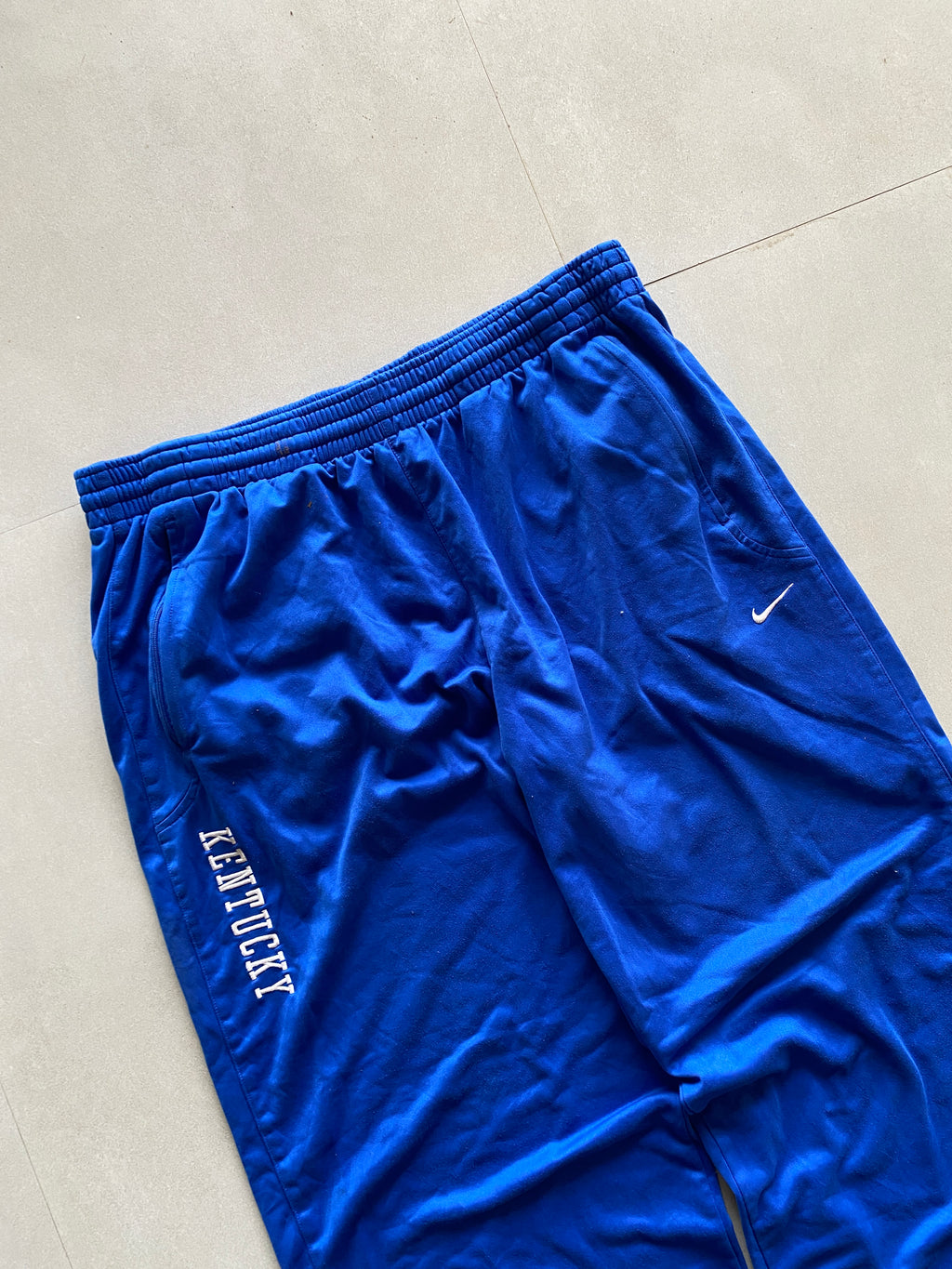 VINTAGE NIKE SWEAT PANT - M