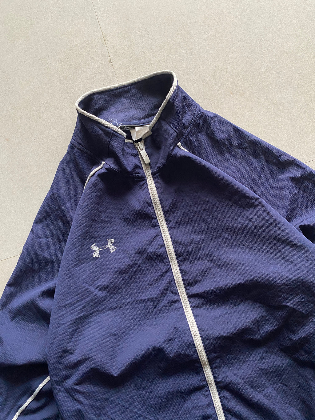 UNDER ARMOUR JACKET - M