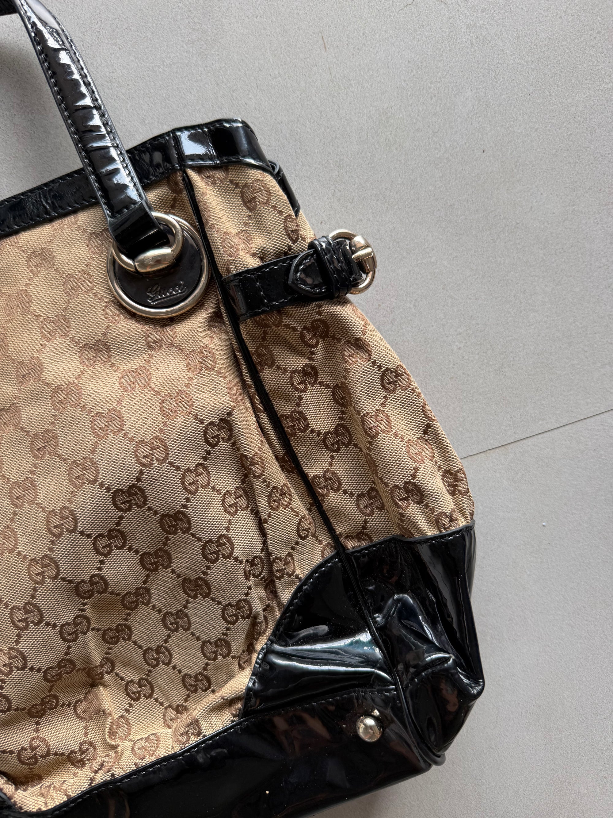GUCCI HAND BAG
