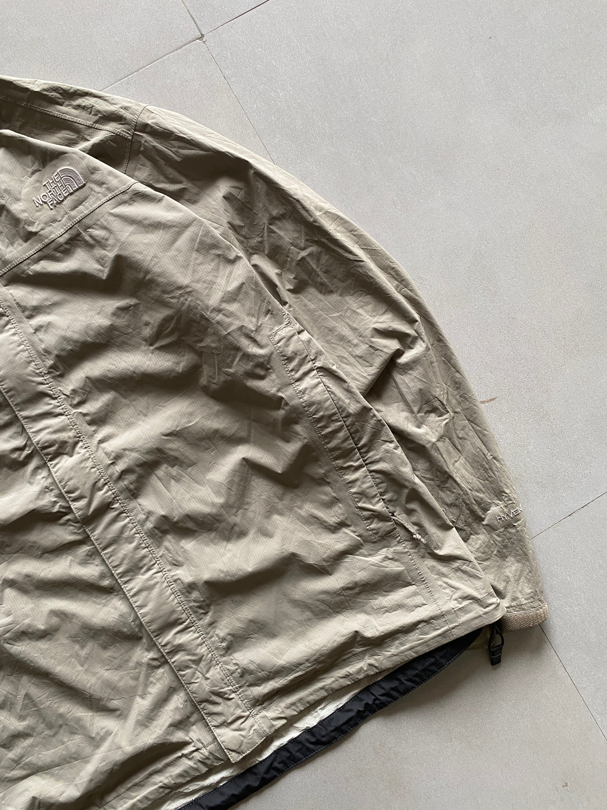 THE NORTH FACE HOODED TREKKING JACKET - L