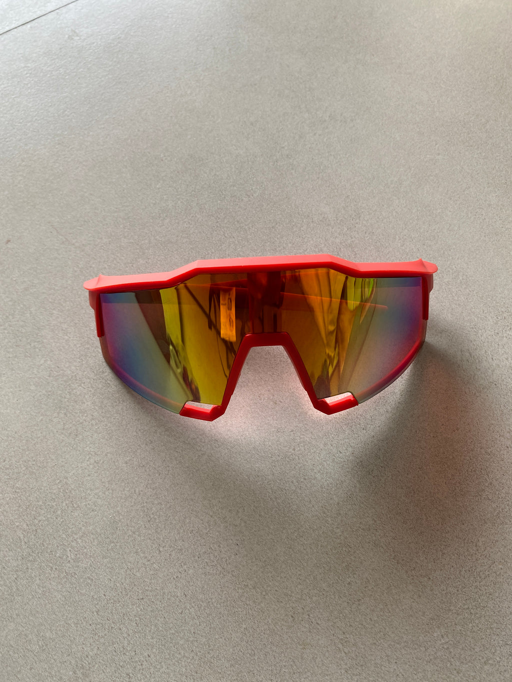 UV PROTECTED SPORTS GOGGLES