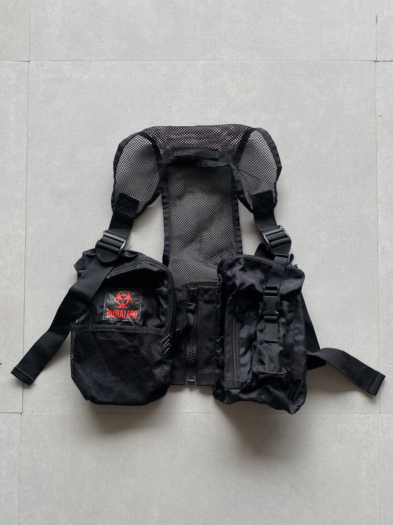 BIO HAZARD MULTIPOICKET VEST BAG