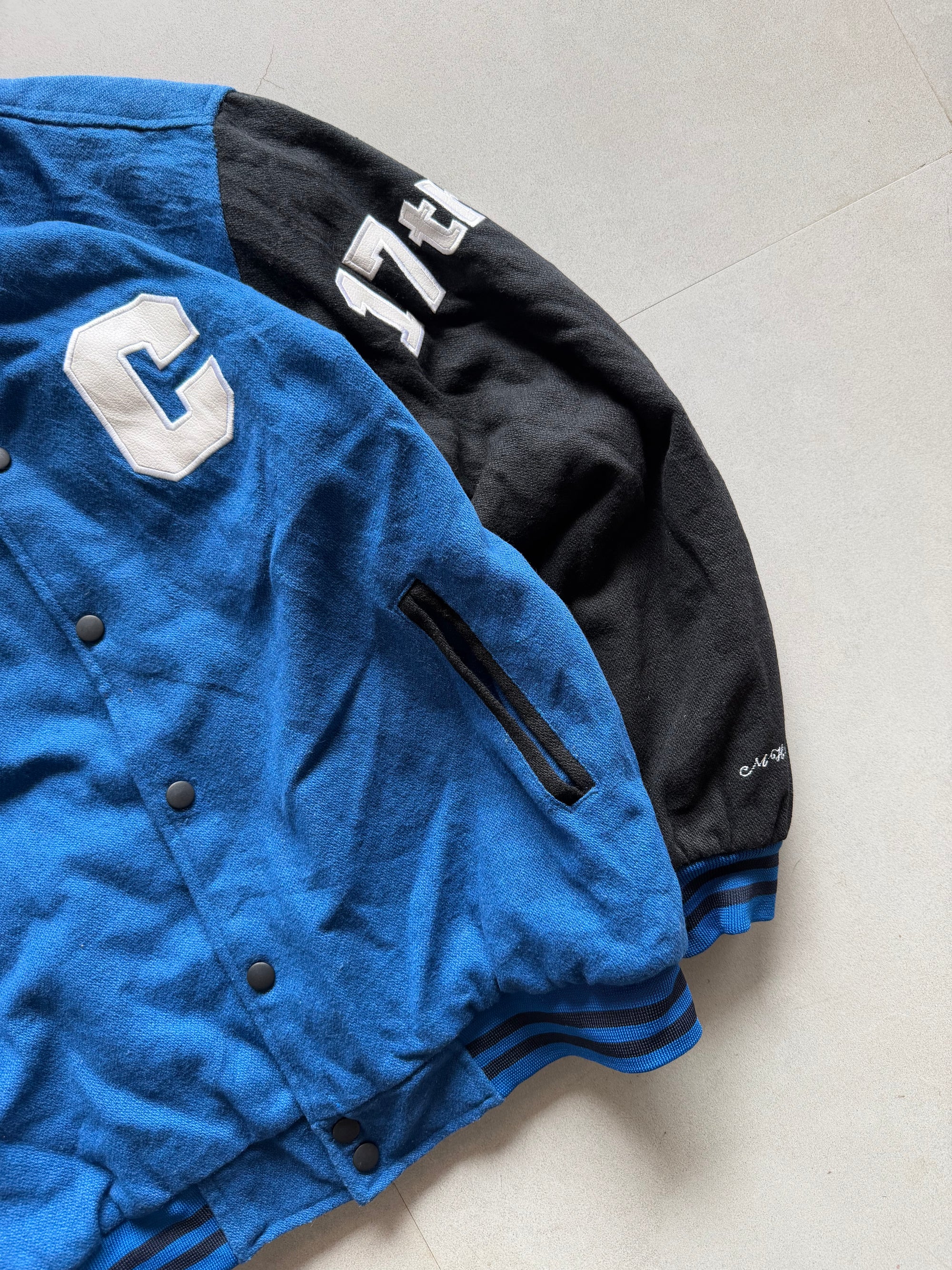 VINTAGE VARSITY JACKET - S