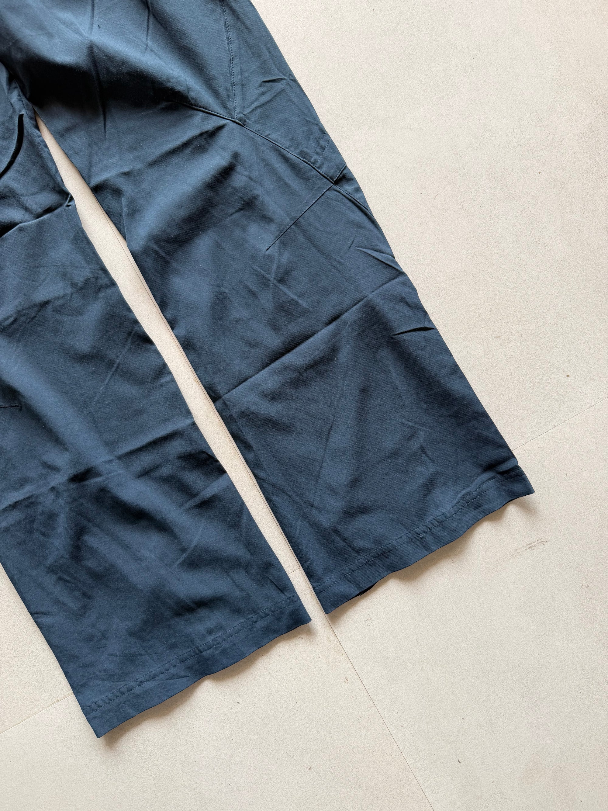 NIKE BAGGY TRACK PANT111 - S