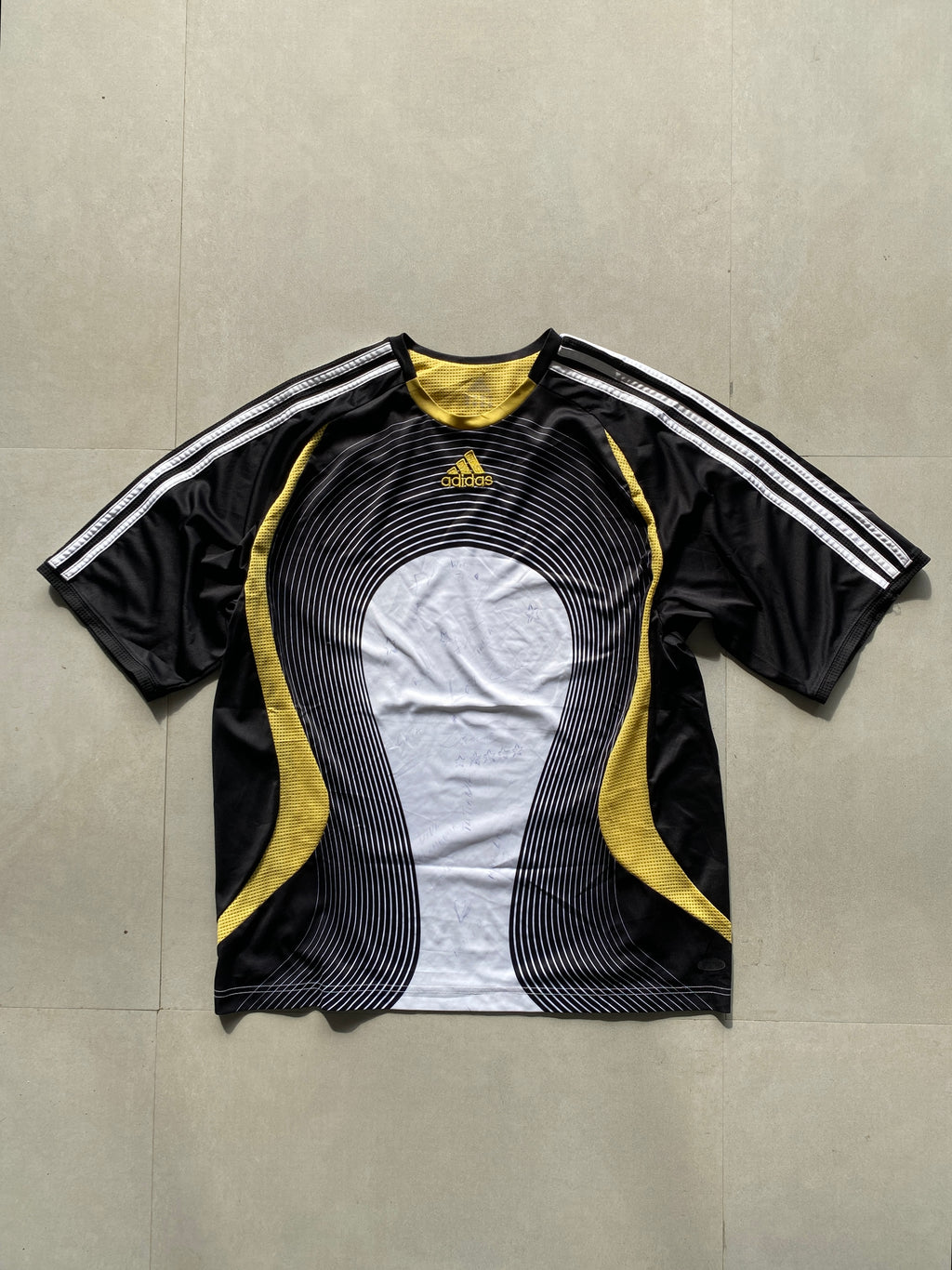 00S ADIDAS DRI-FIT TEE - L