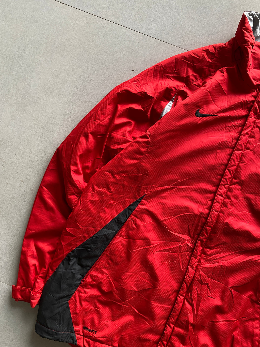 NIKE FIT LIGHT WEIGHT PUFFY JACKET - M