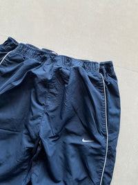 VINTAGE NIKE TRACK PANT - M