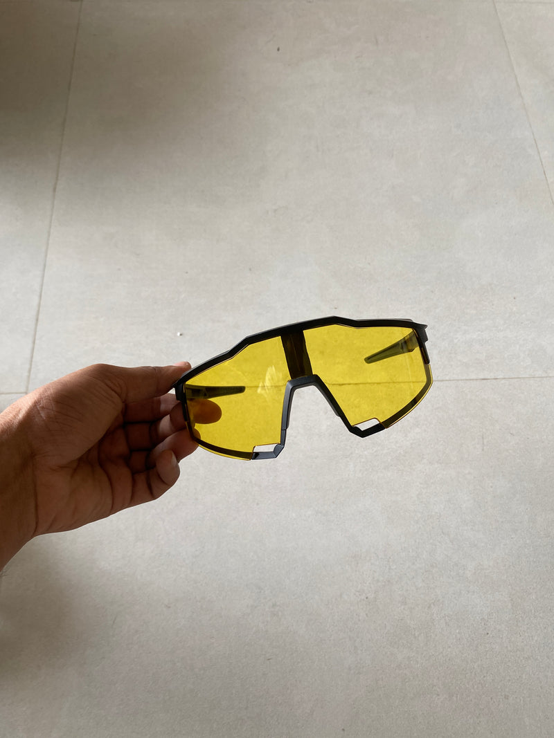 UV PROTECTED SPORTS GOGGLES