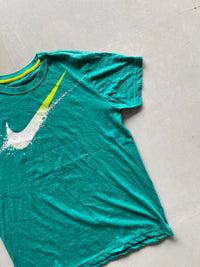 NIKE BIG LOGO TEE - S