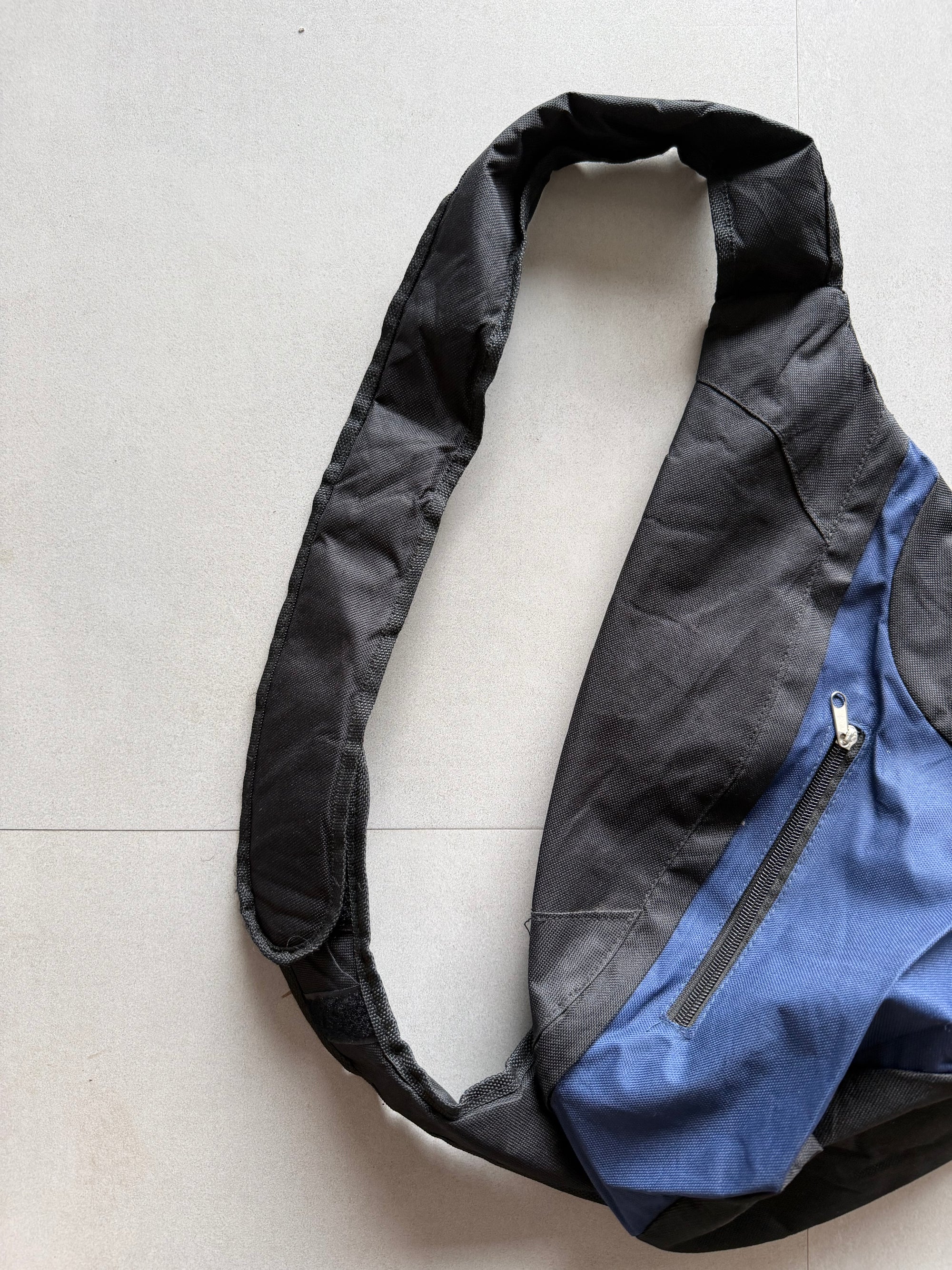 CROSS BODY BAG