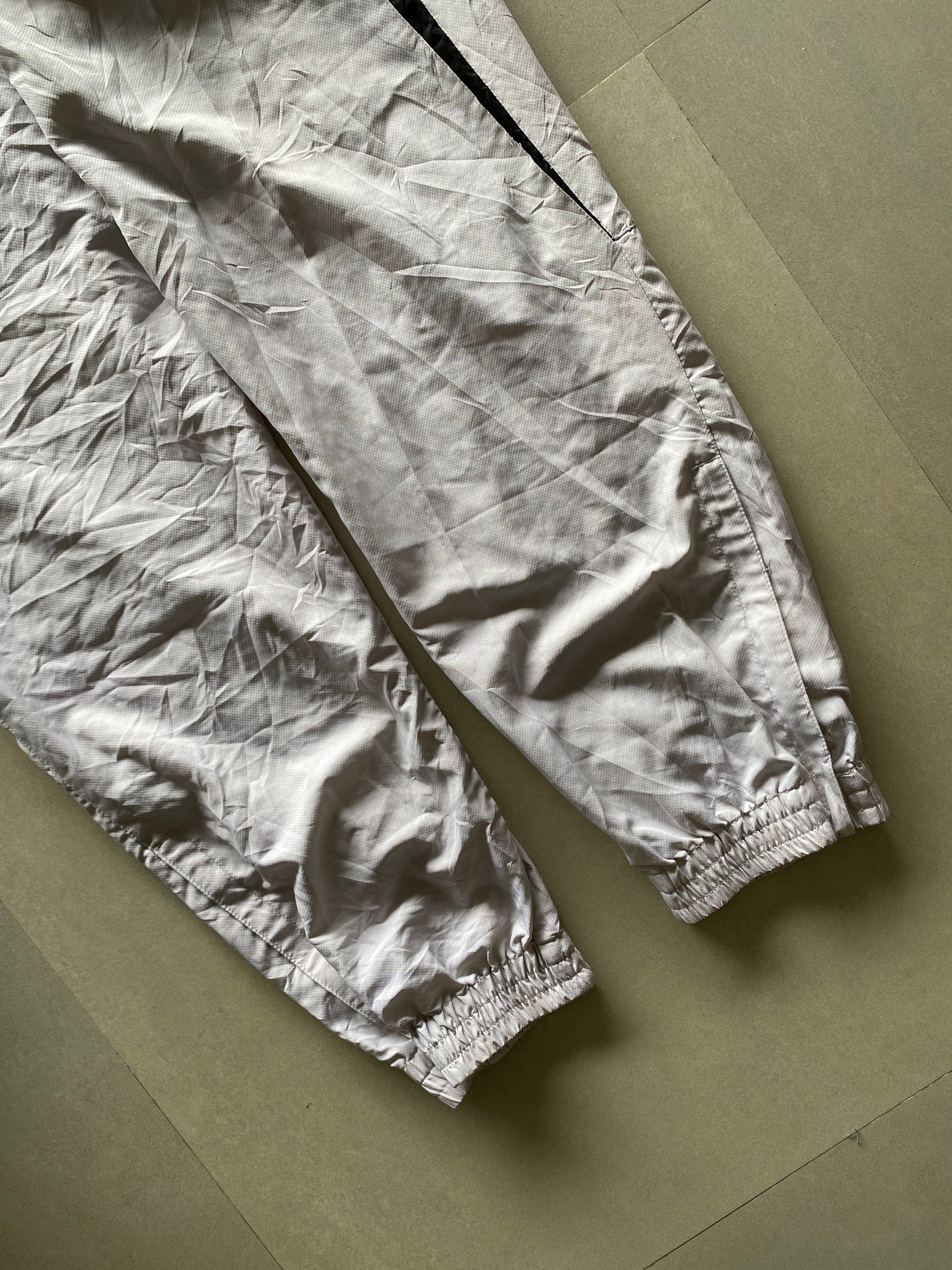 VINTAGE UMBRO TRACK PANT - S