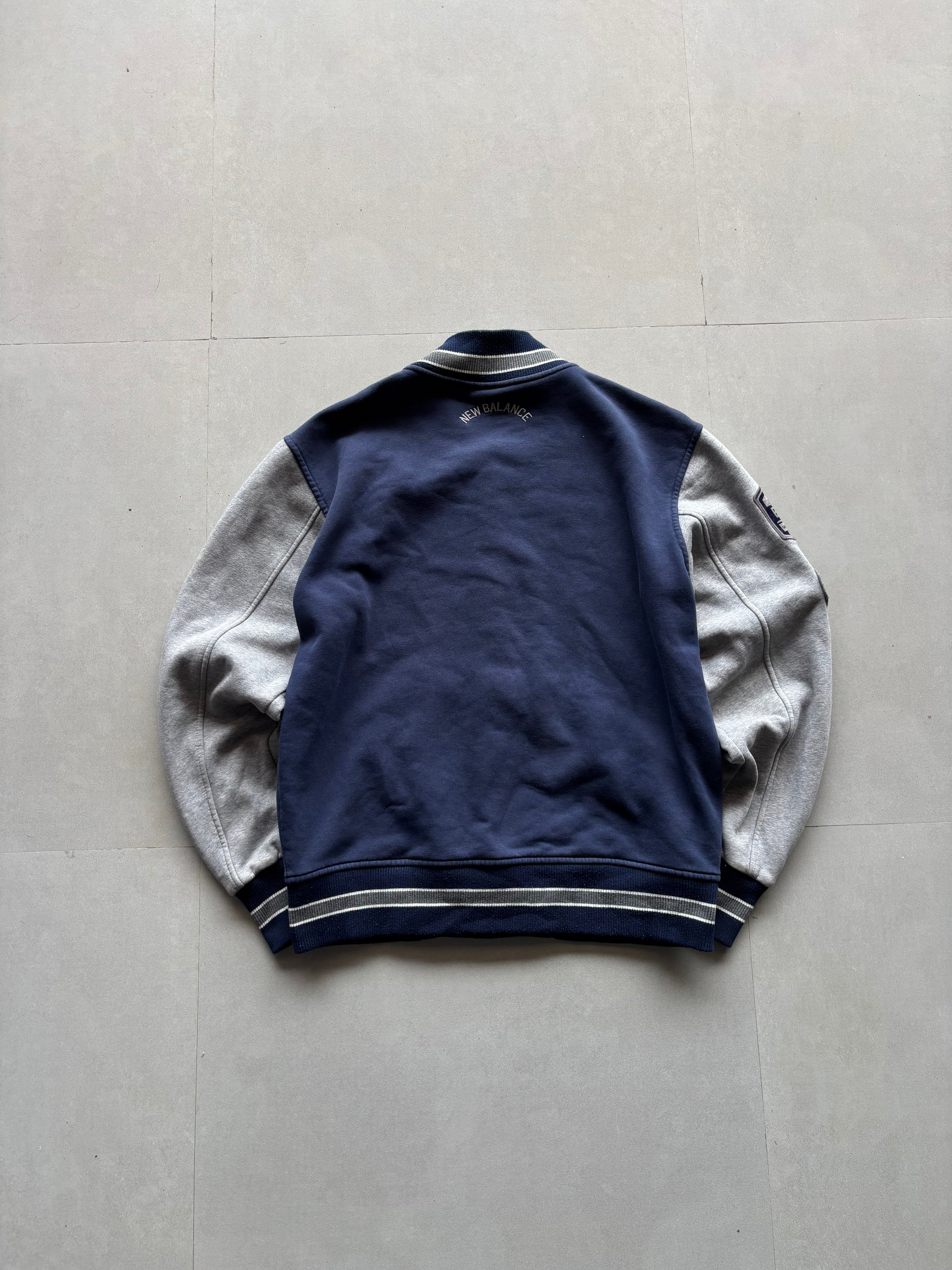 NEW BALANCE VARSITY JACKET - L