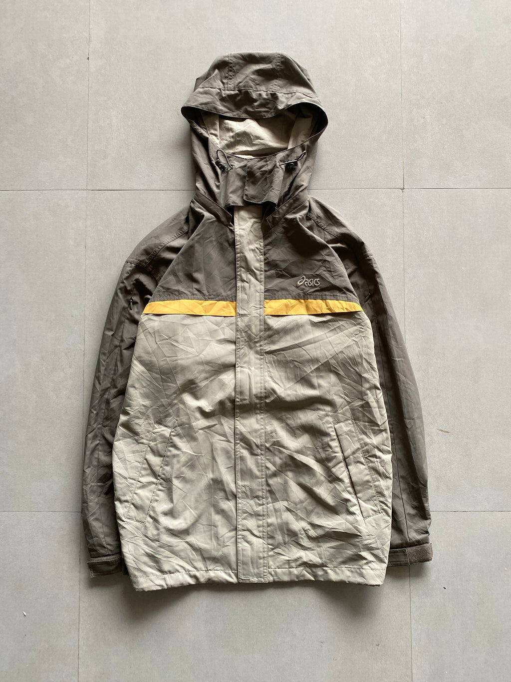 ASICS HOODED TREKKING JACKET - XL