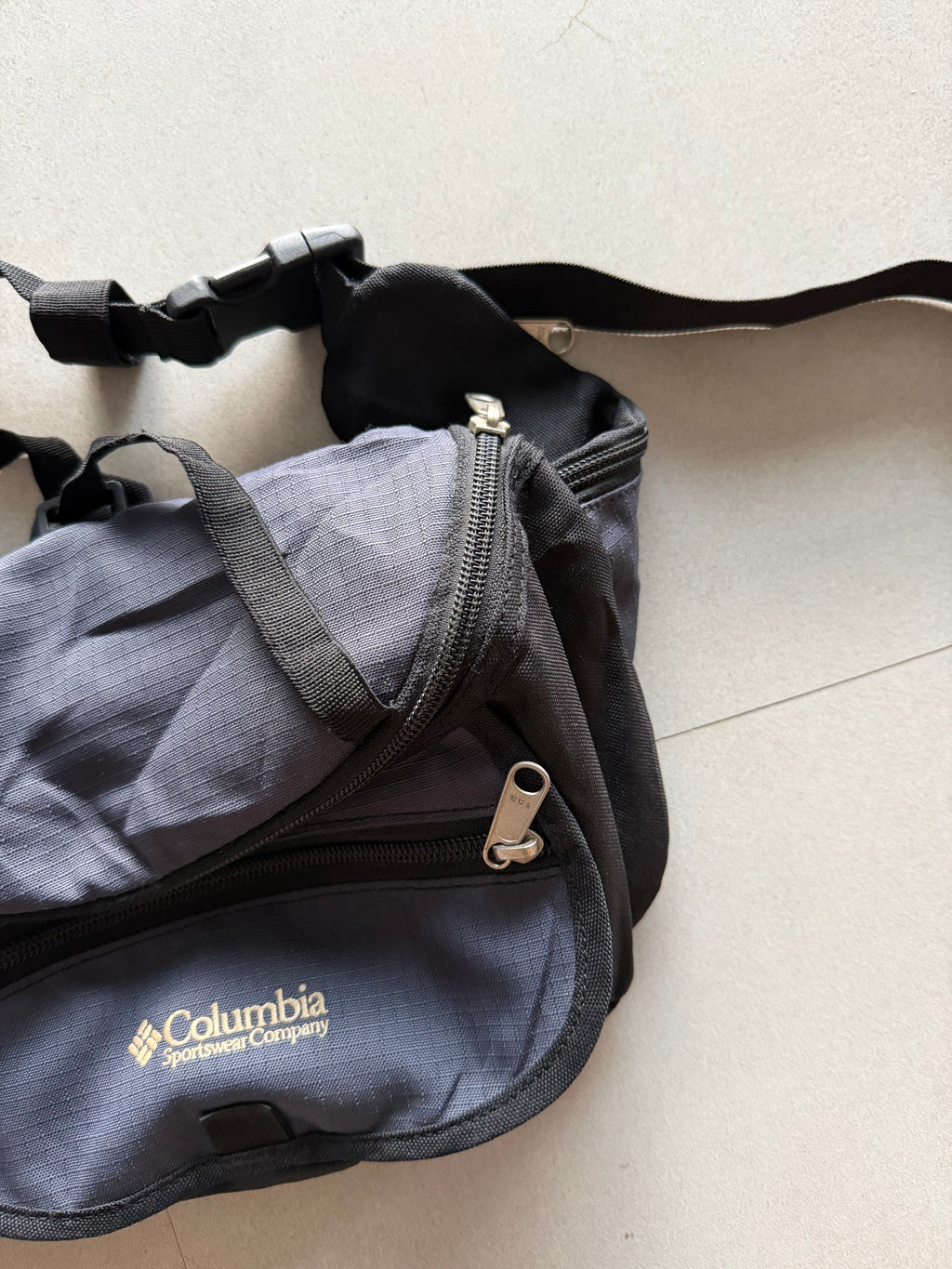 COLUMBIA WAIST BAG