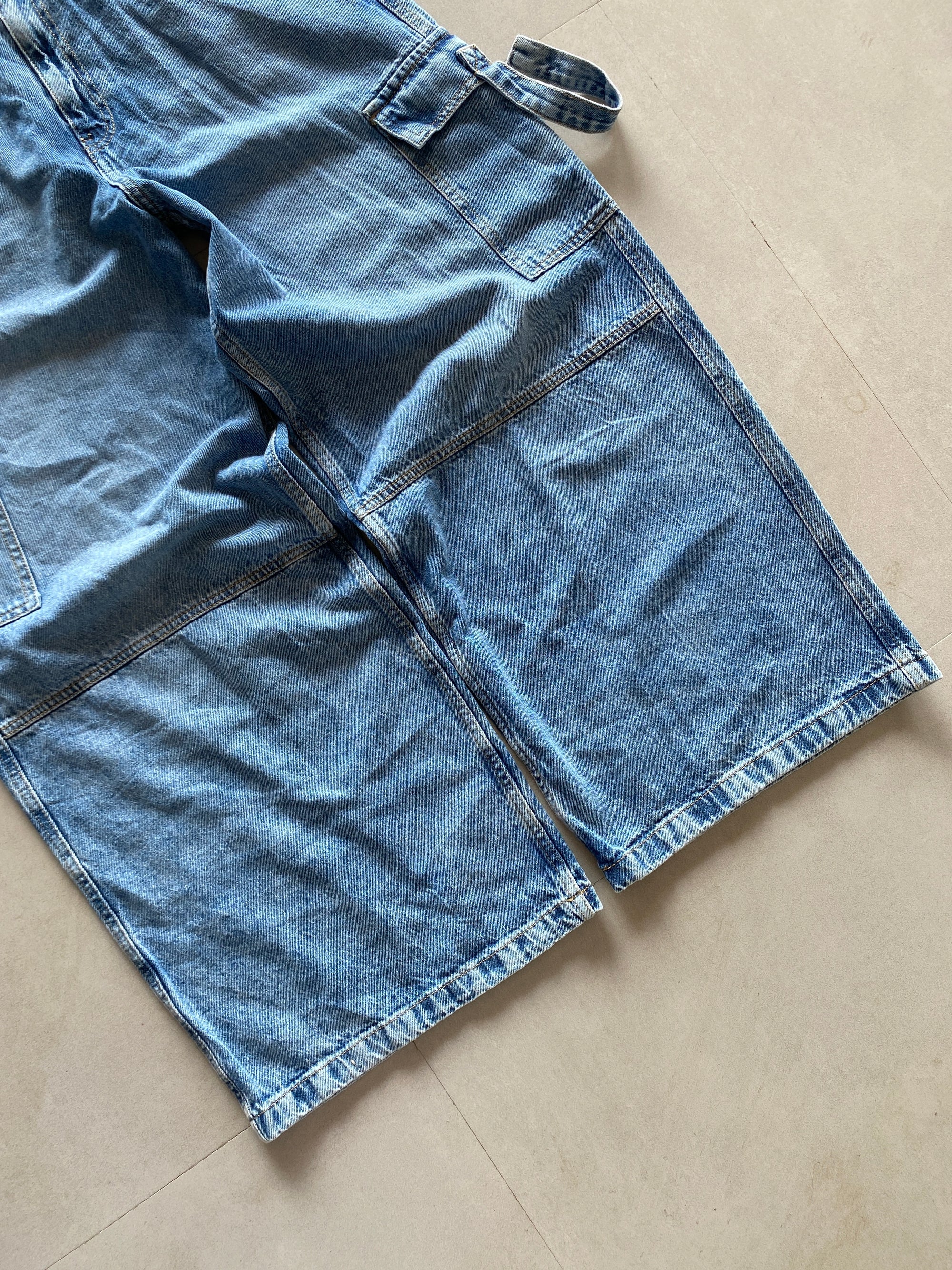 BAGGY MULTI POCKET DENIM - M