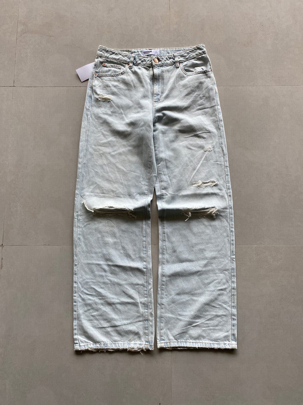 H&M DISTRESSED BAGGY DENIM - M