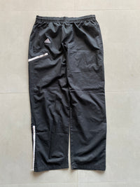 ADIDAS TRACK PANT - M