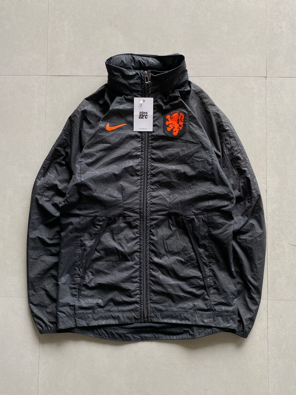NIKE NETHERLANDS BIG SWOOSH JACKET - M