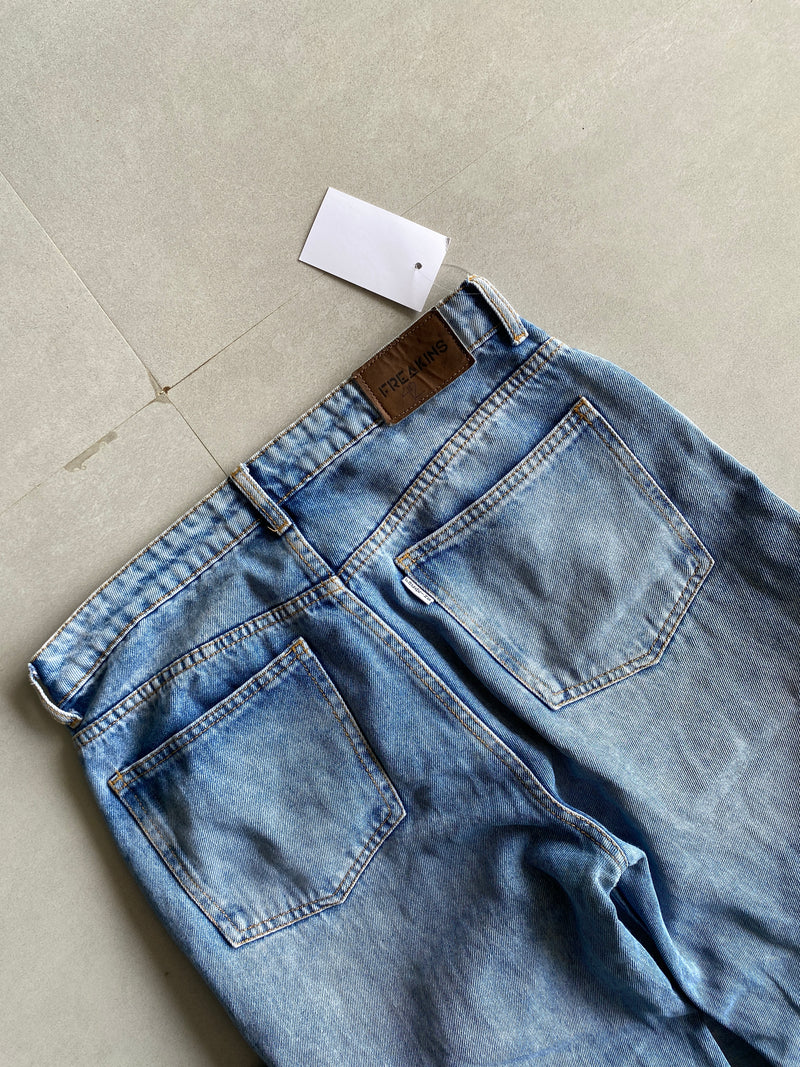 FREAKINS BAGGY DENIM - M