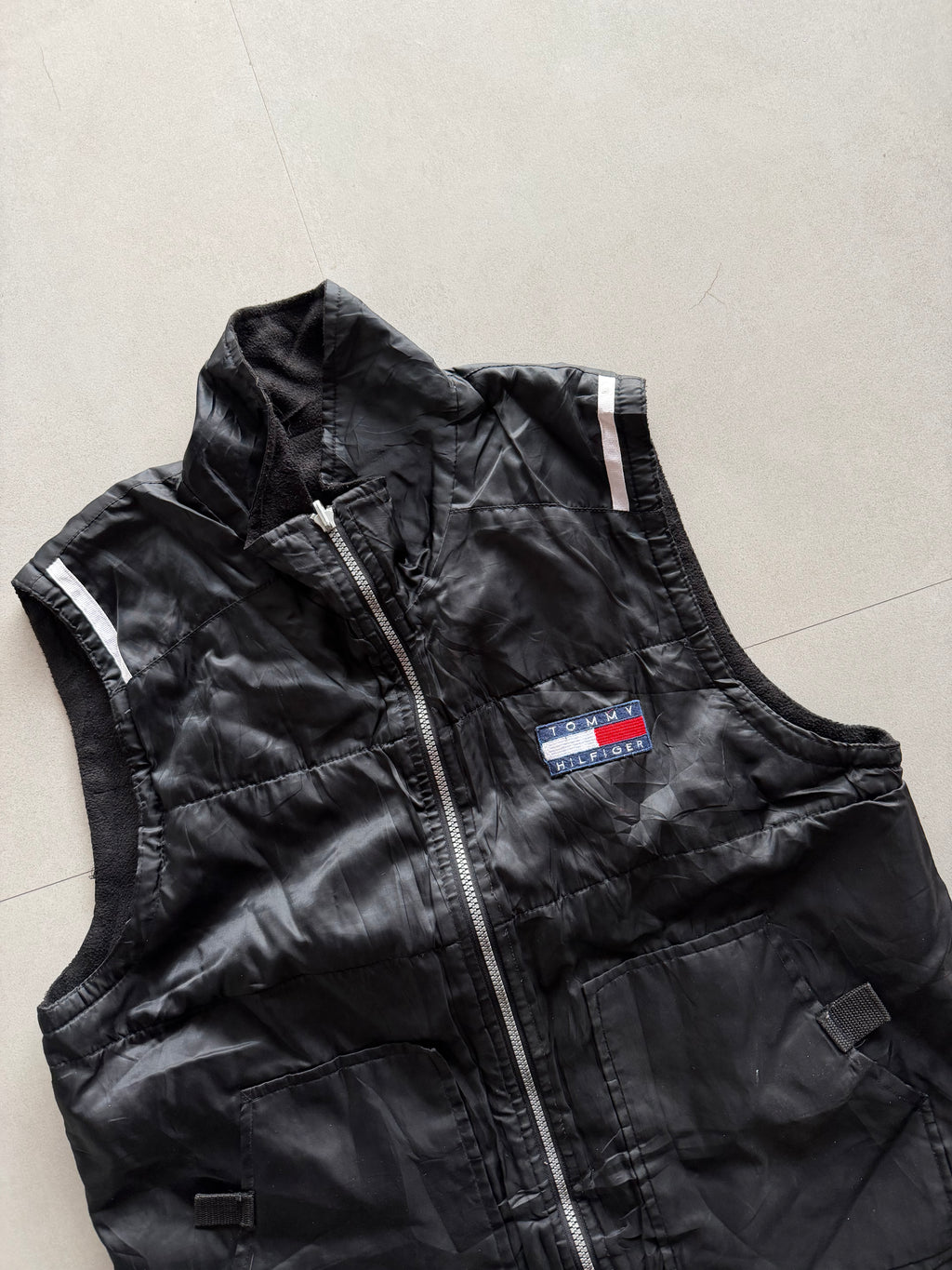 90S TOMMY HILFIGER VEST - L