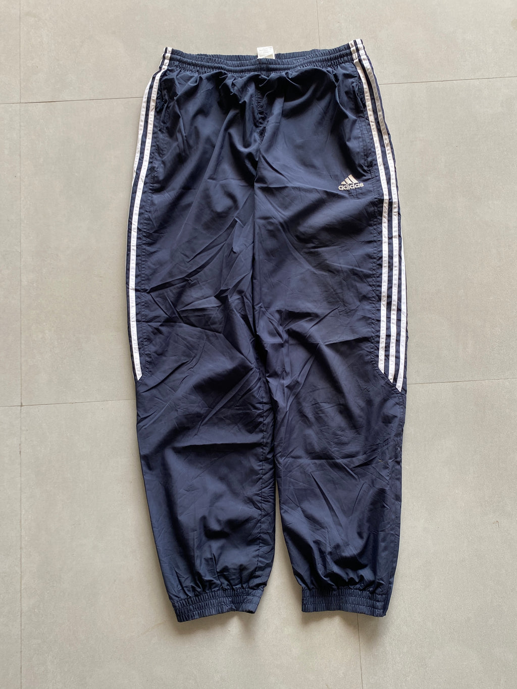 VINTAGE ADIDAS STRIPED TRACK PANT - M