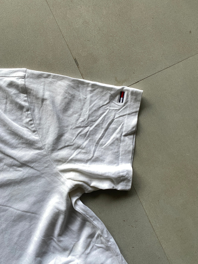 TOMMY JEANS TEE - S