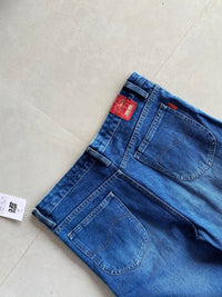 STRIGHT FIT DENIM - M