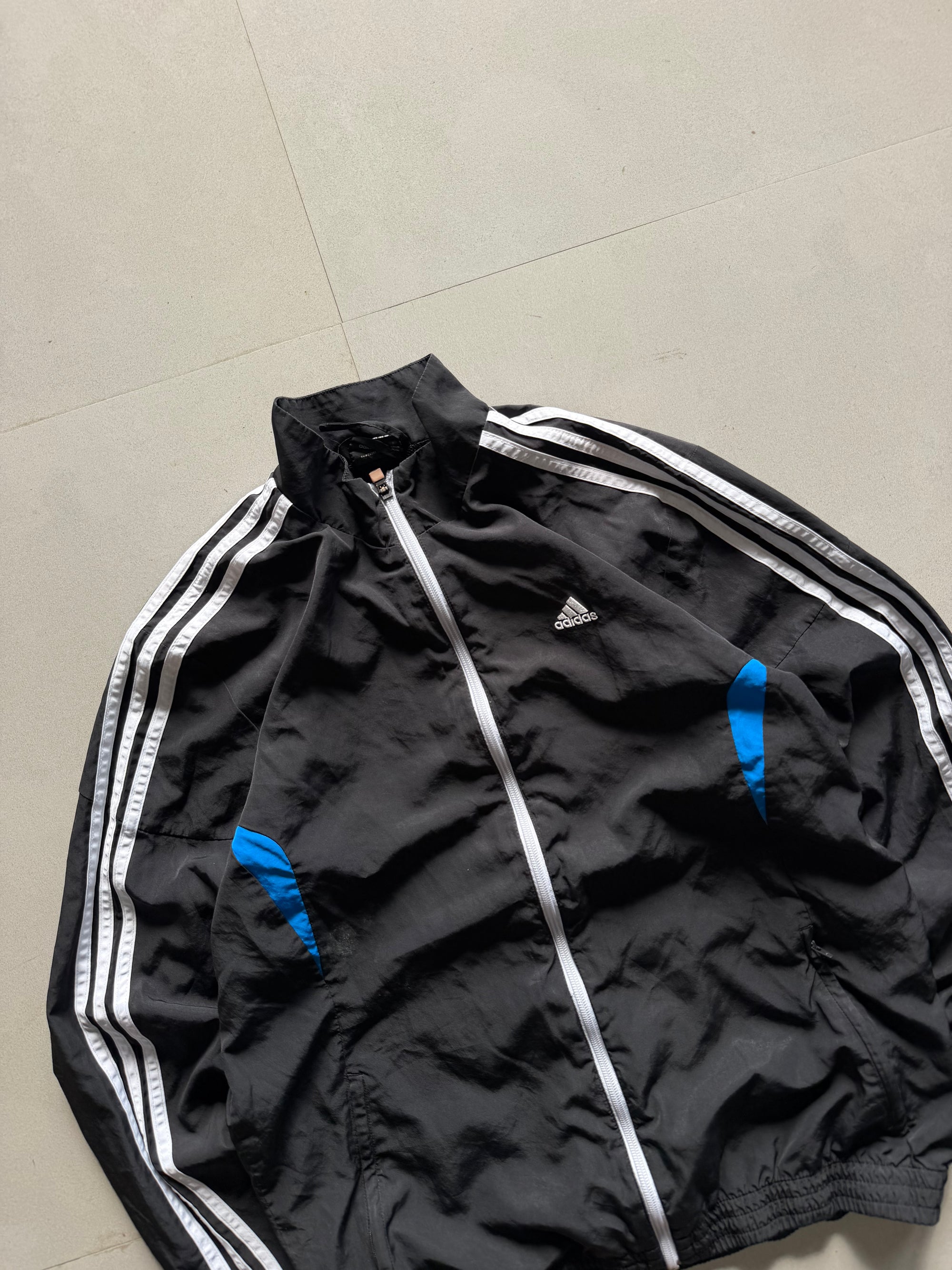 ADIDAS STRIPED JACKET - M