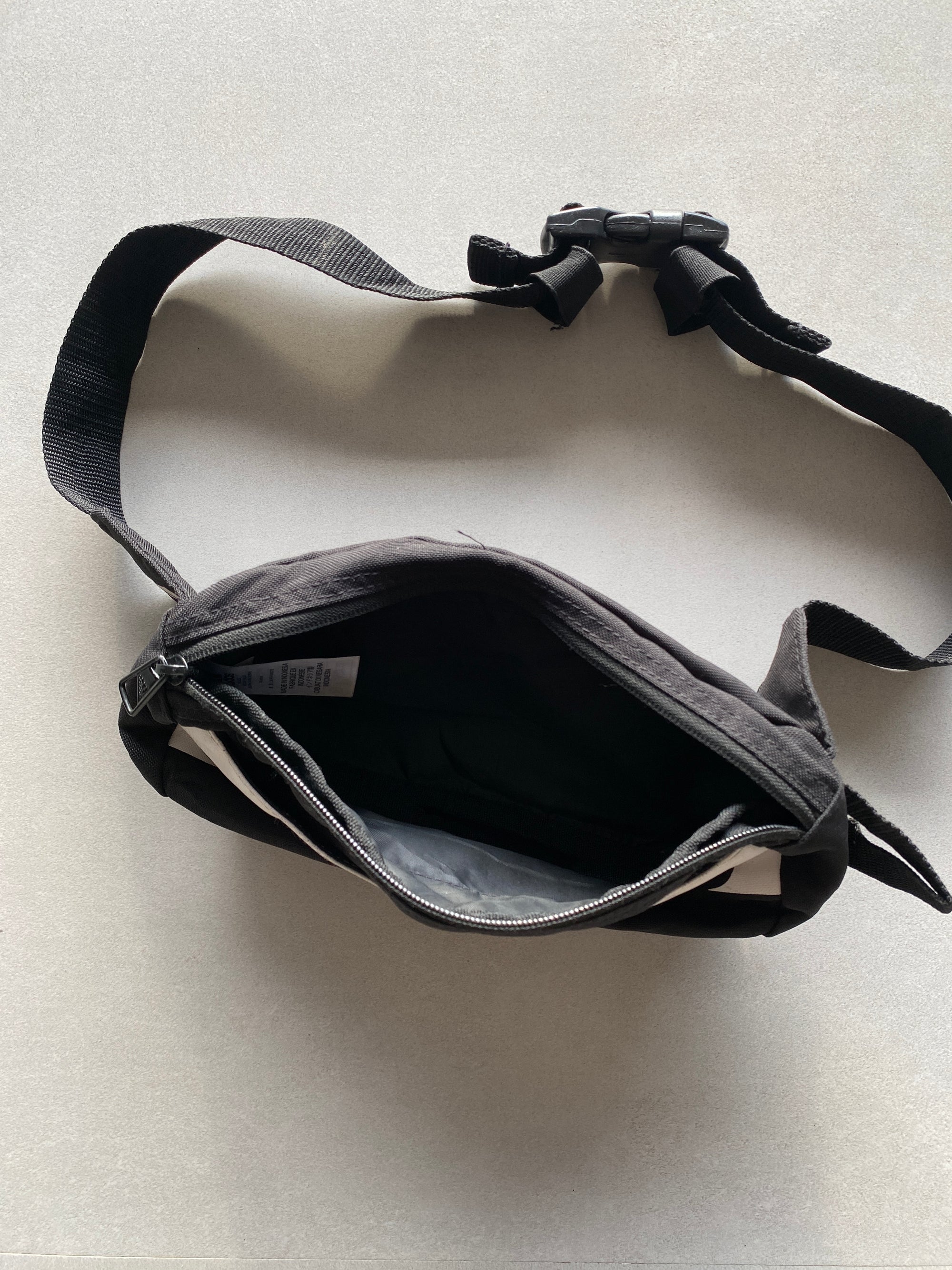 ADIDAS SPELL OUT FANNY PACK