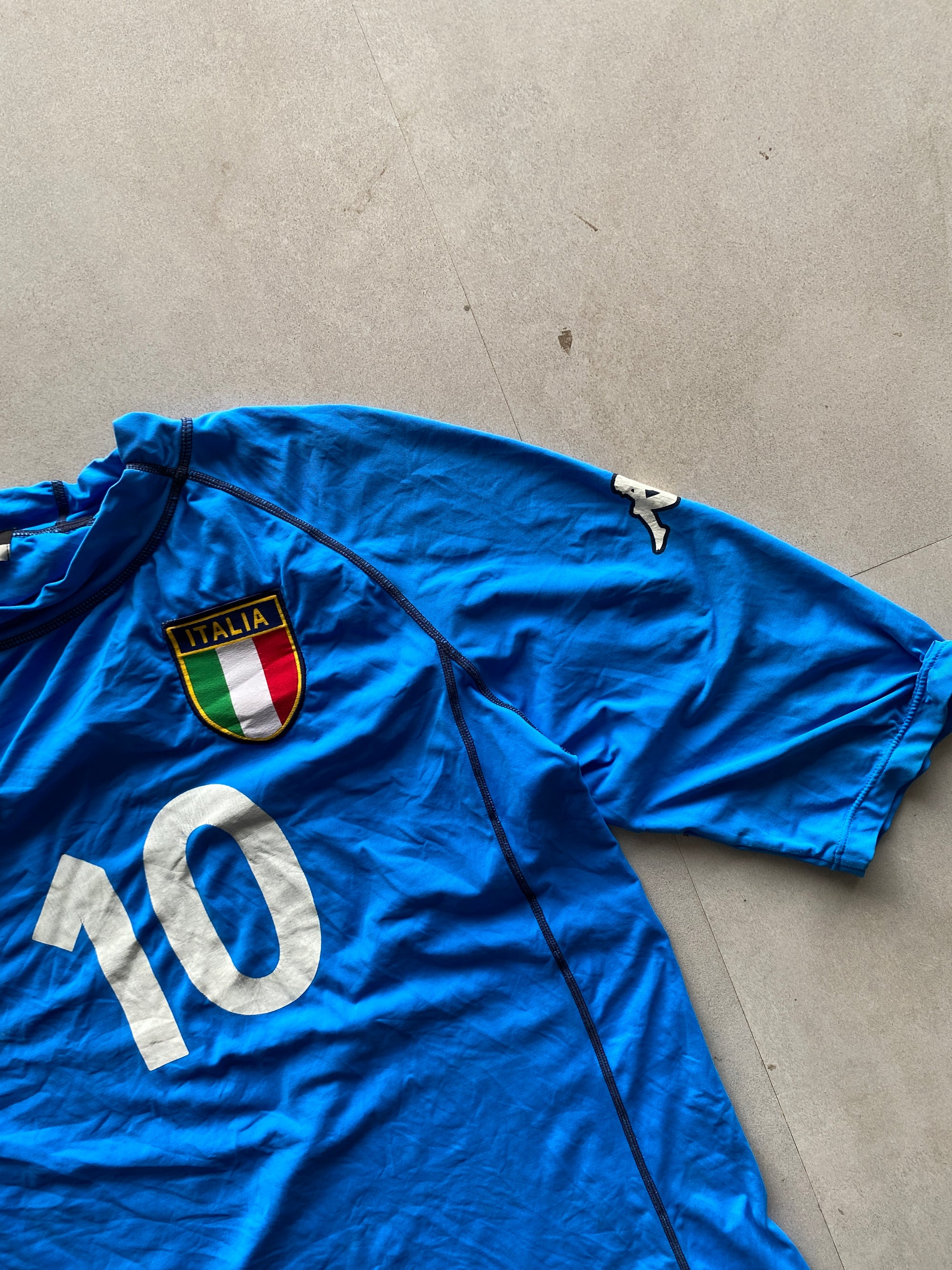 2002 KAPPA RETRO ITALY 10 JERSEY - M