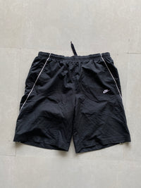 NIKE SHORTS - S